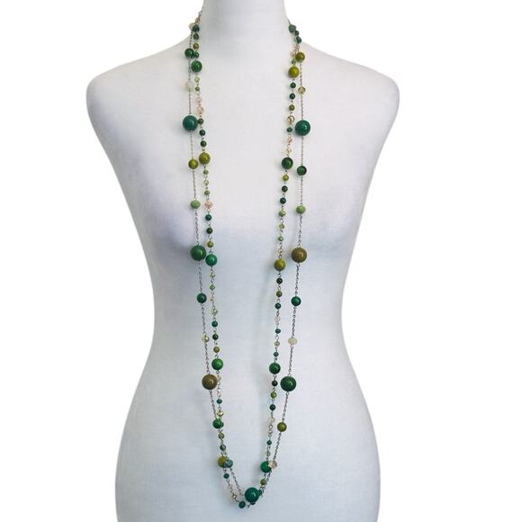 2 Single Strand Silver Toned and Green Glass Beaded 36" Necklaces - Picture 1 of 6